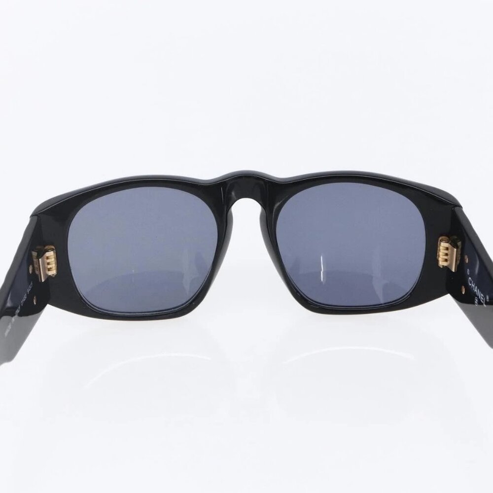 Https://Poshmark.Com/Listing/Prada-Fendi-Sunglass… - image 8